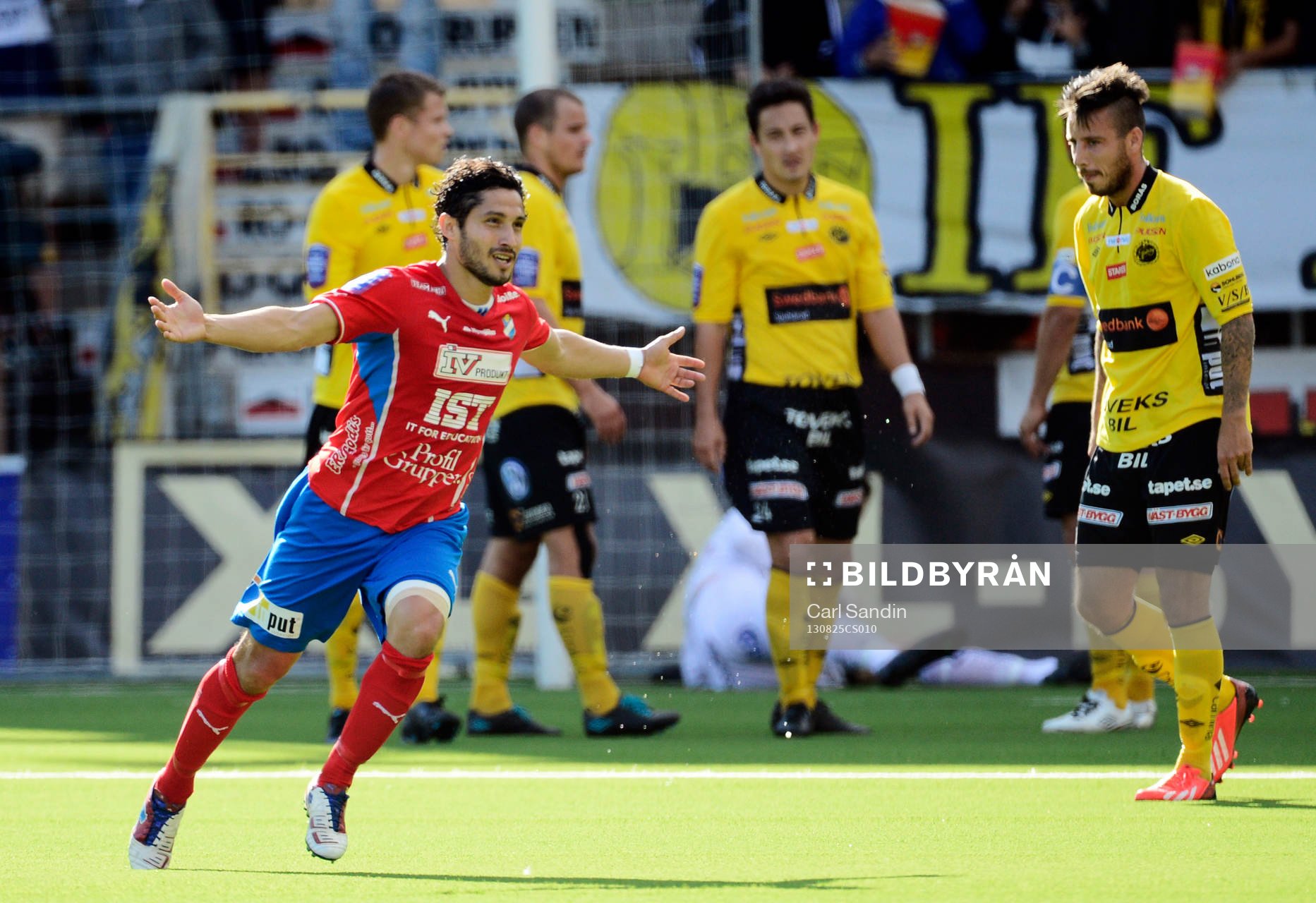 Östers Pablo Pinones Arce jublar