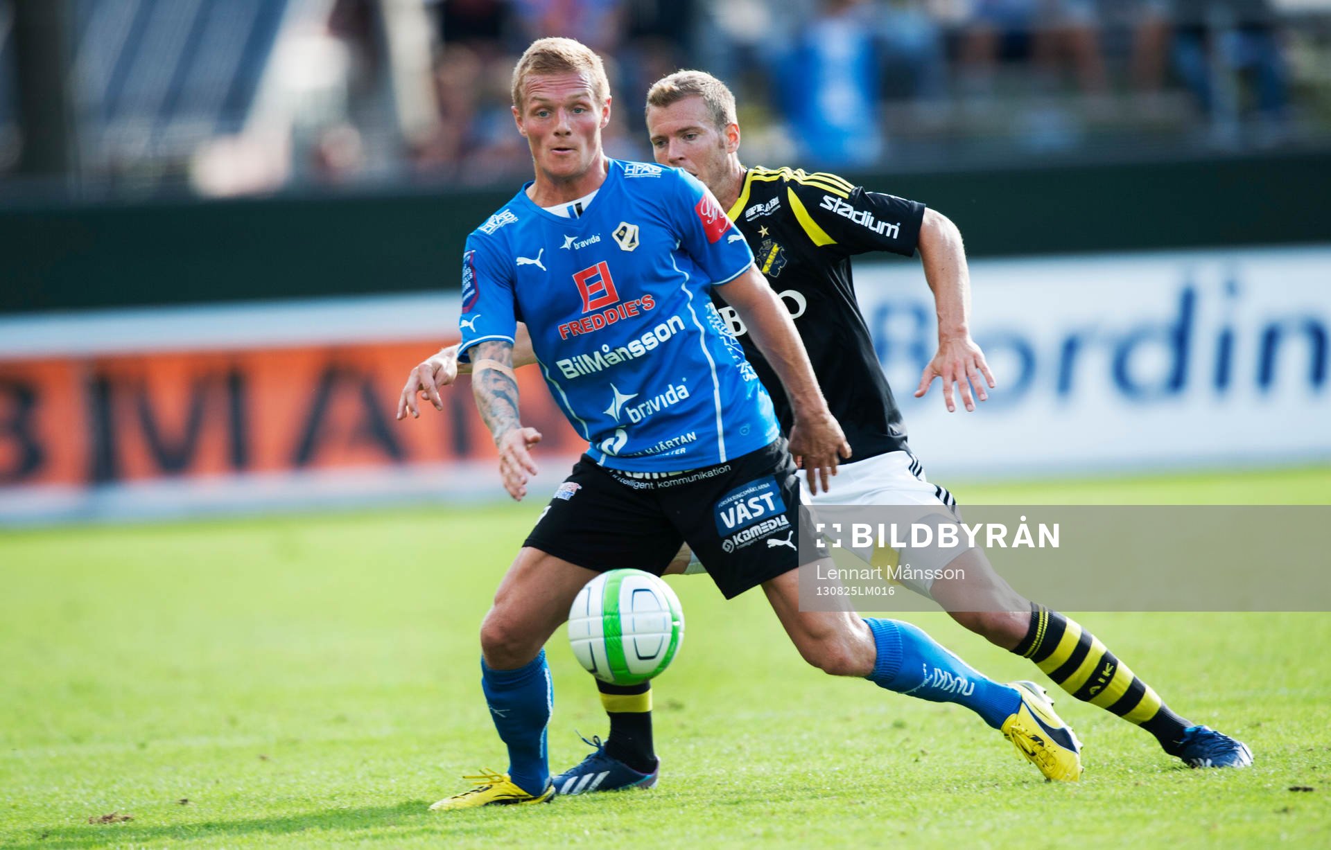 , Per Karlsson, AIK och Gudjon Baldvinsson, Halmstad  i