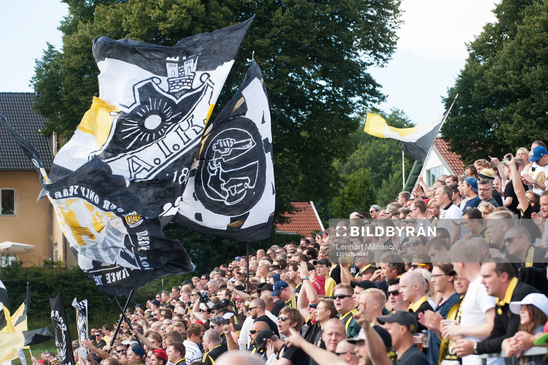 Läktare, AIK-läktare, Supporter-flagga, AIK-flagga