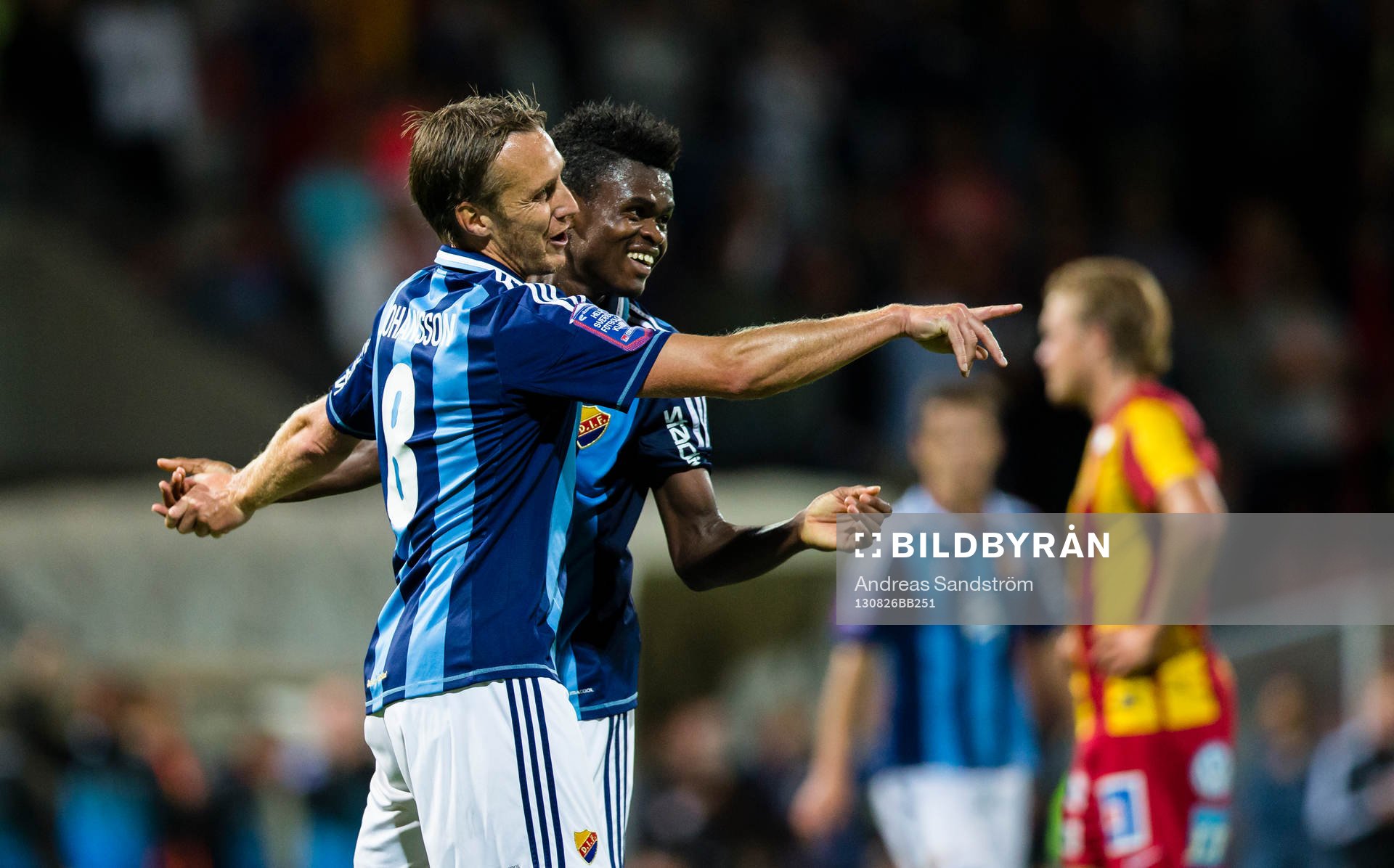 Djurgårdens Andreas Johansson gör 1-3 på straff och