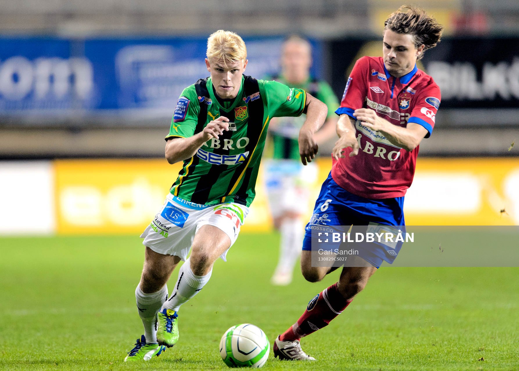 Gais Linus Tornblad jagas av Örgrytes Hannes Sahlin