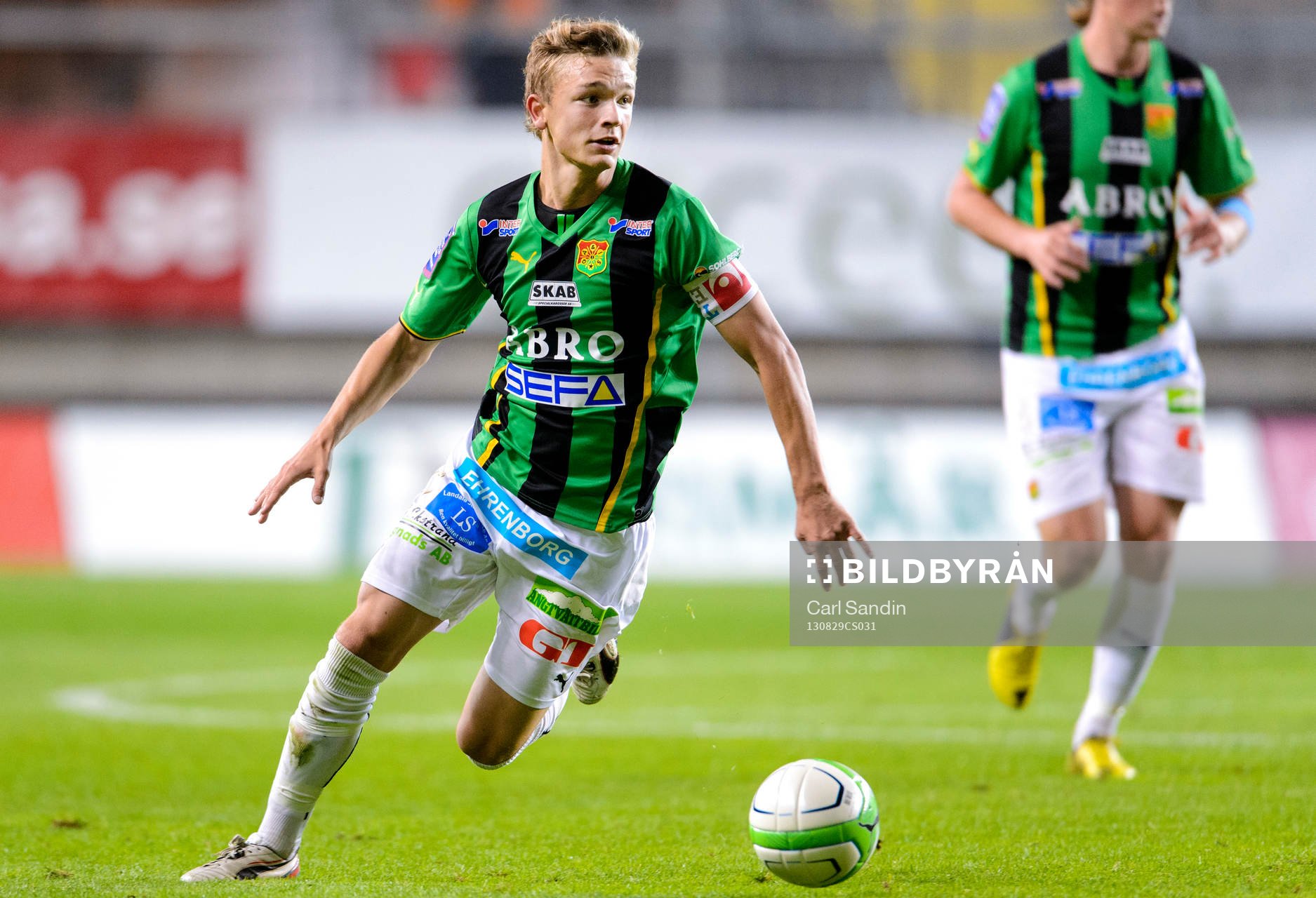 Gais Adam Eriksson med bollen