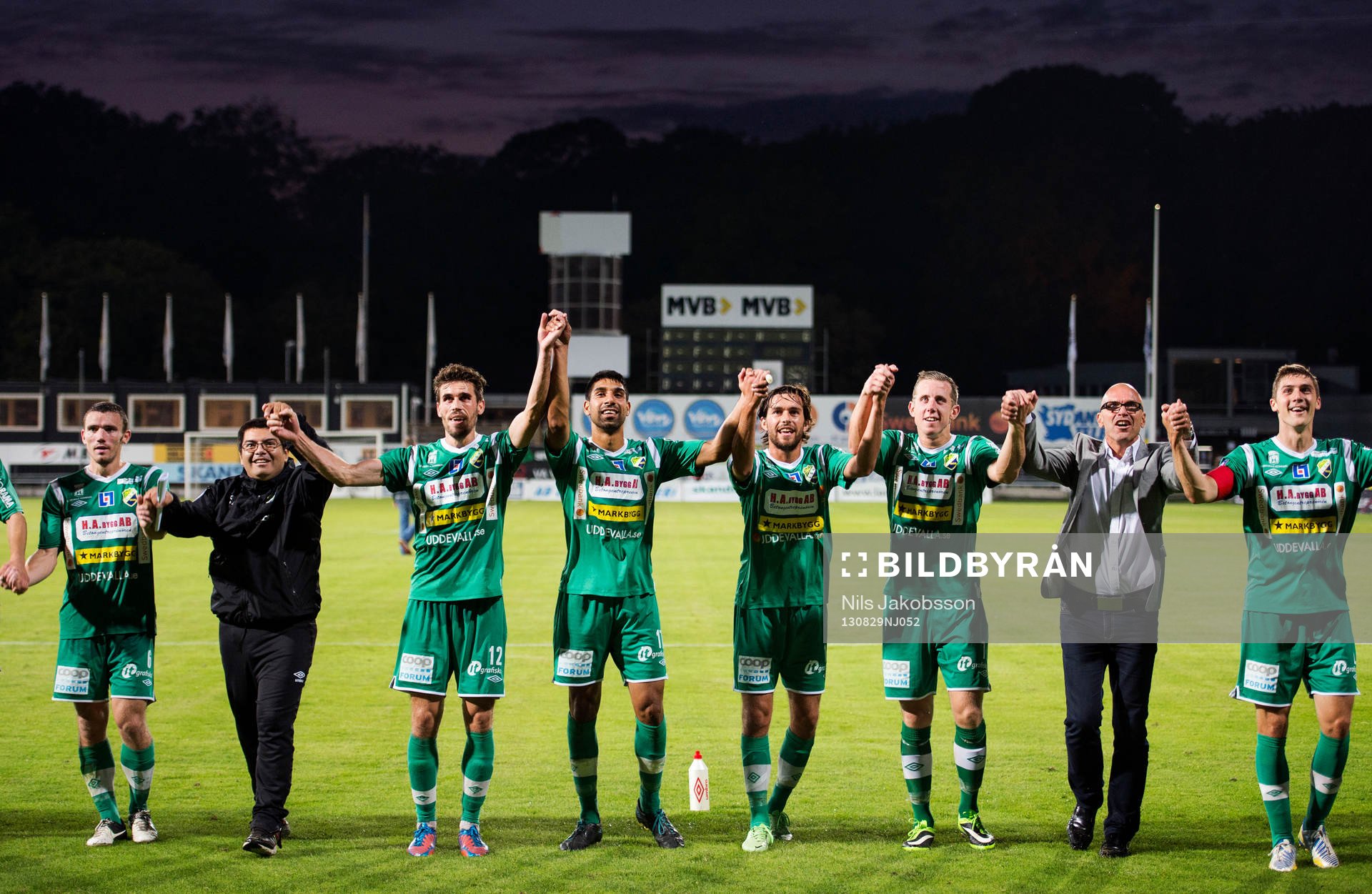 Ljungskiles Sandeep Mankoo jublar