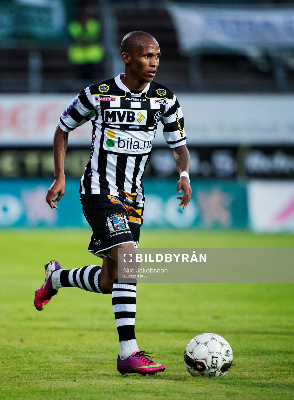 Landskrona BOIS Amethyst Bradley Ralani i fotbollsmatchen i superettan mellan Landskrona BOIS och Ljungskile den 29 augusti 2013 i Landskrona.