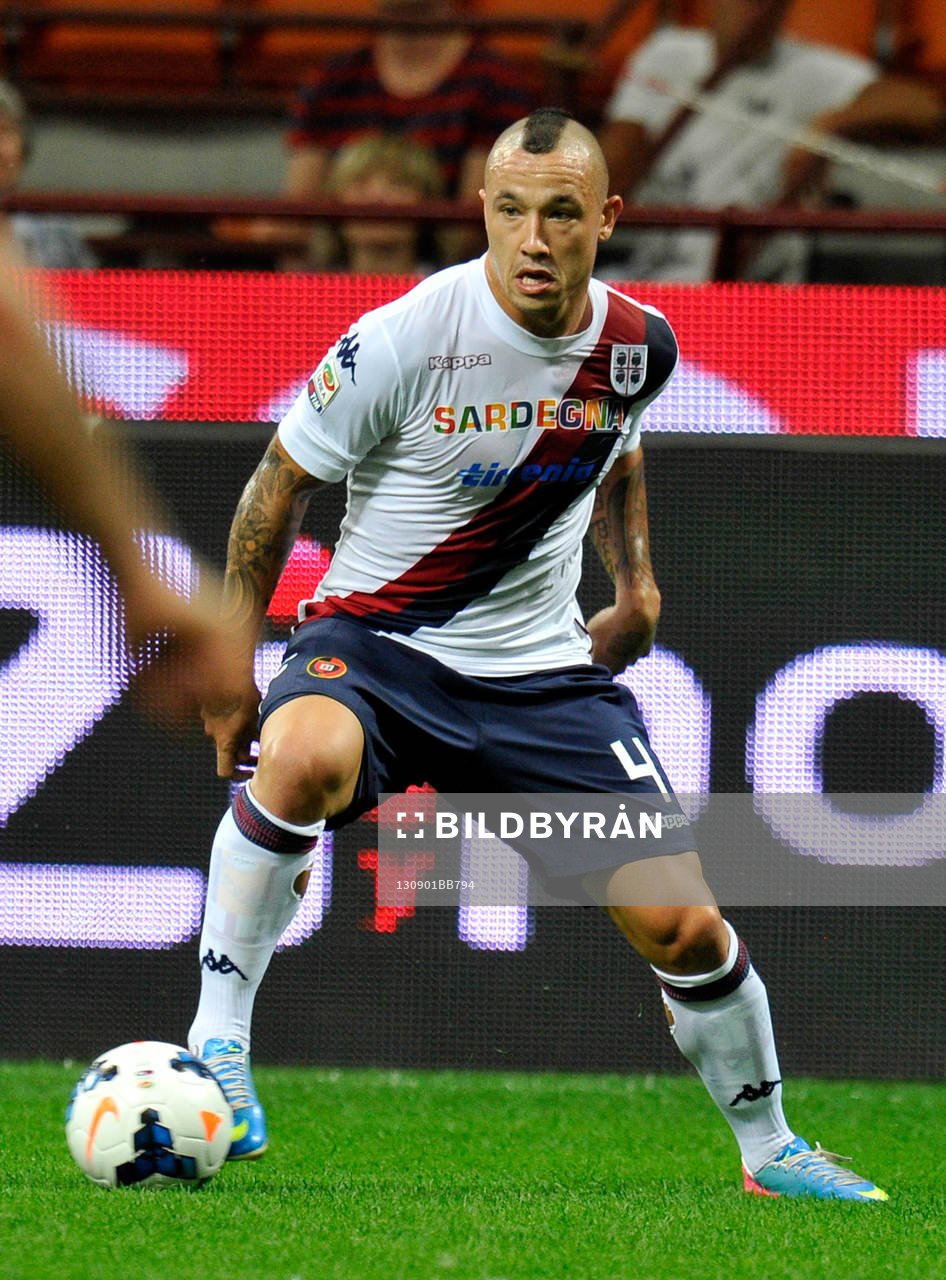  Fotboll, Serie A, Milan - Cagliari: Radja Nainggolan  - 01.09.2013 - Milan AC / Cagliari - 2eme journee de Serie A