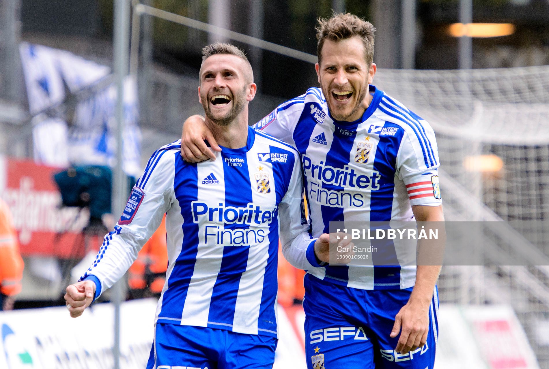 IFK Göteborgs Kjetil Waehler och Tobias Hysén jublar