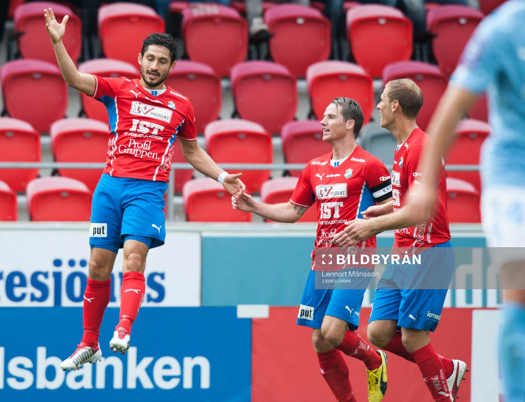 1-0 Pablo Pinones Arce, Öster,  i