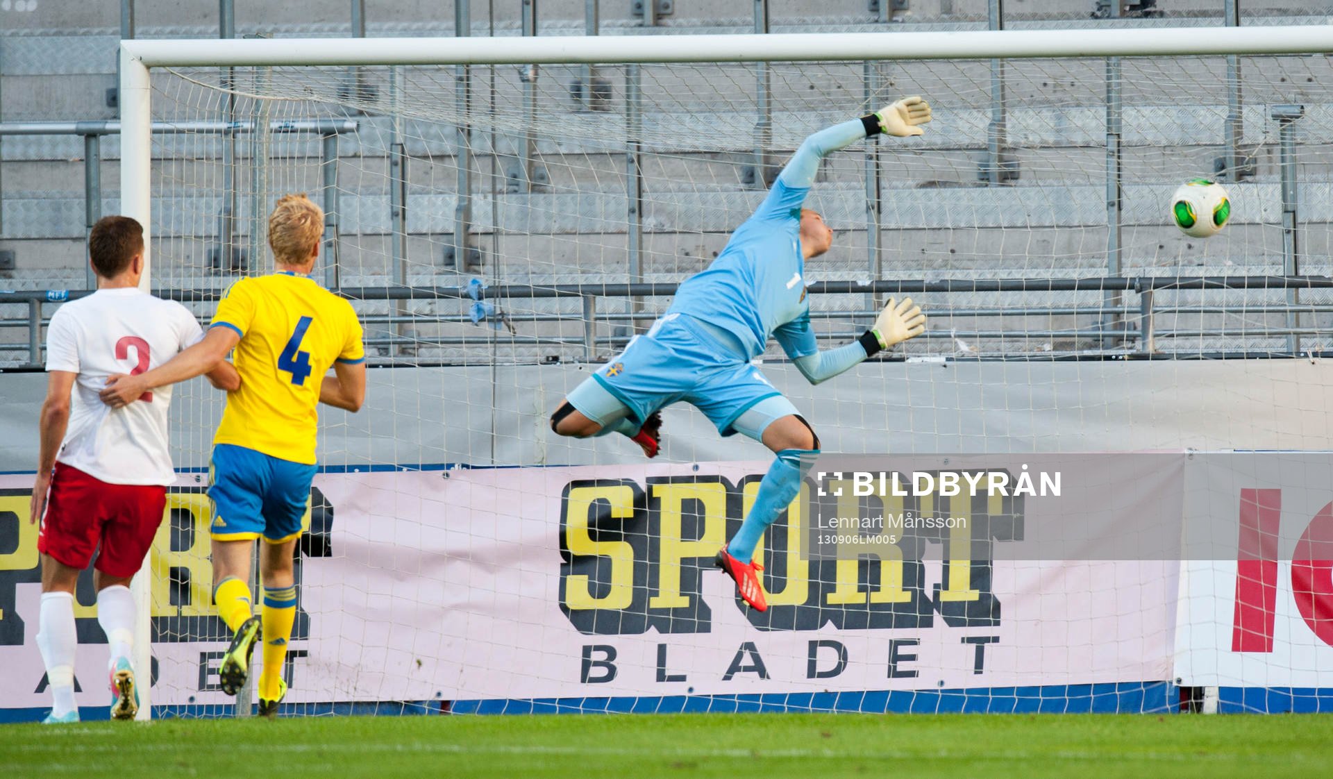 0-1, Patrik Carlgren, målvakt, chanslös i EM-kvalmatchen