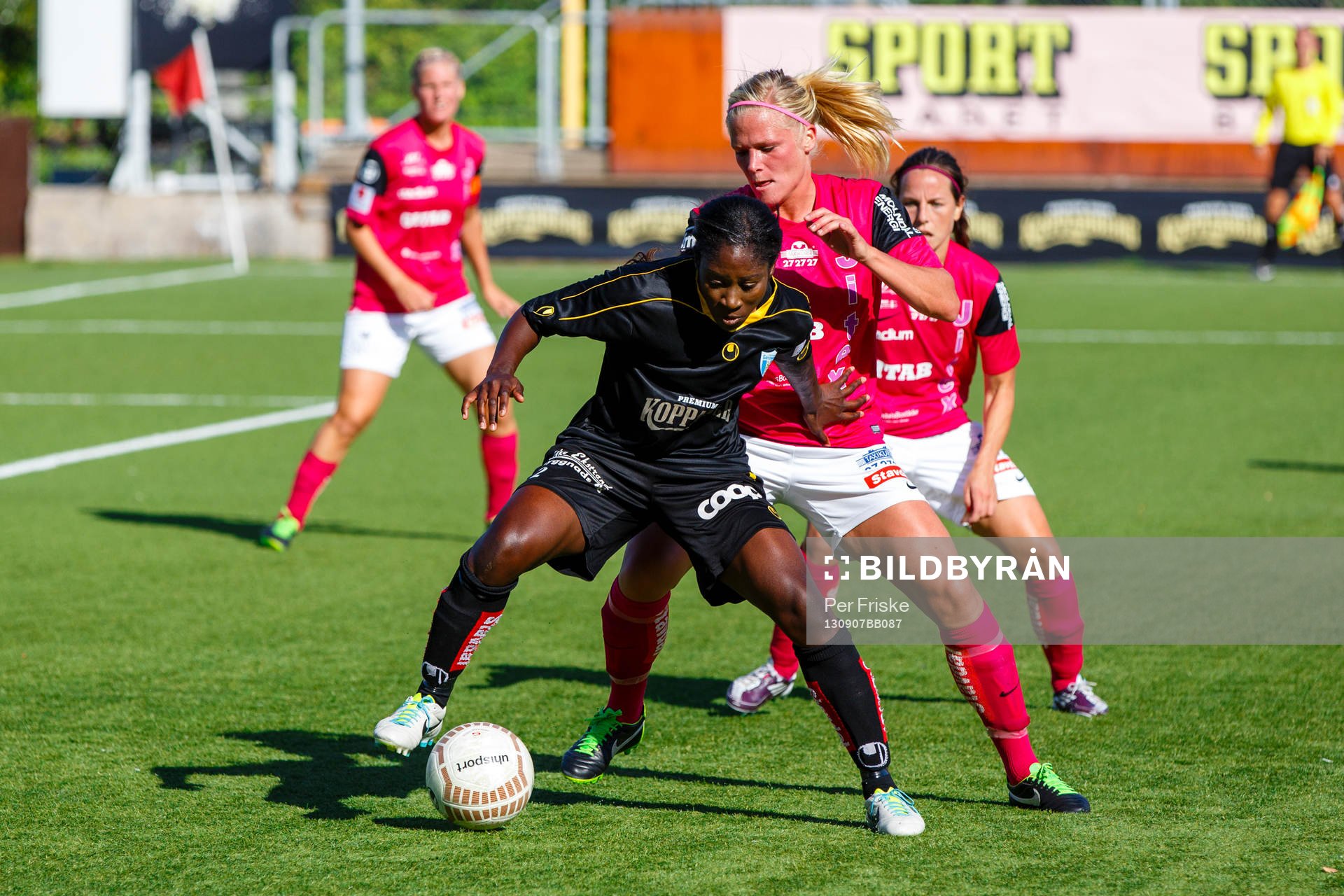 Kopparberg Göteborgs Anita Asante och Jitex Kathlene