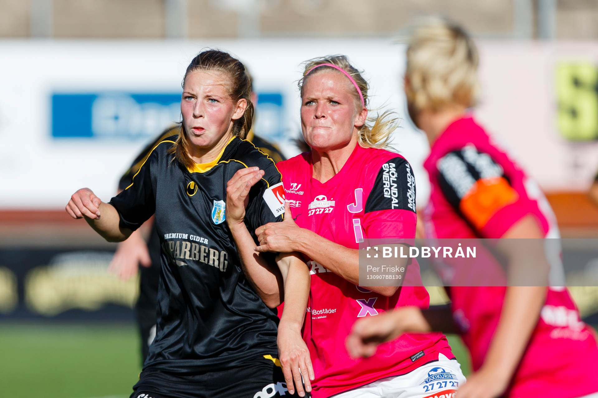 Kopparberg Göteborgs Amanda Edgren och Jitex Kathlene