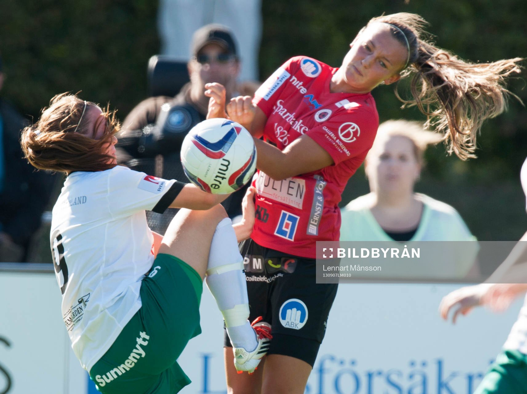 Emmie Johansson, Mallbacken, sätter dubbarna i Olivia