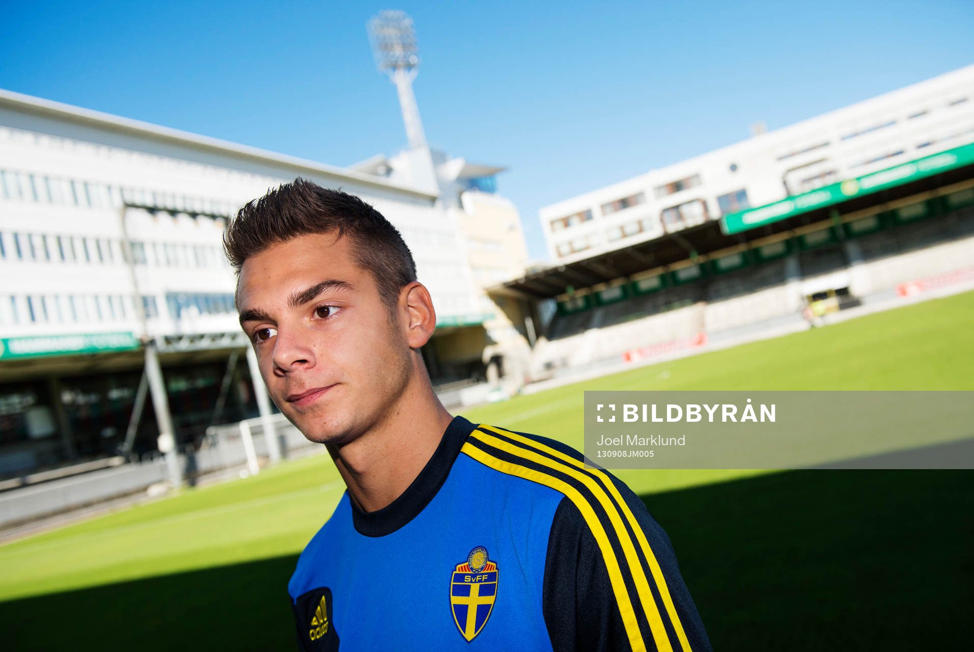 Alexander Kacaniklic blir intervjuad