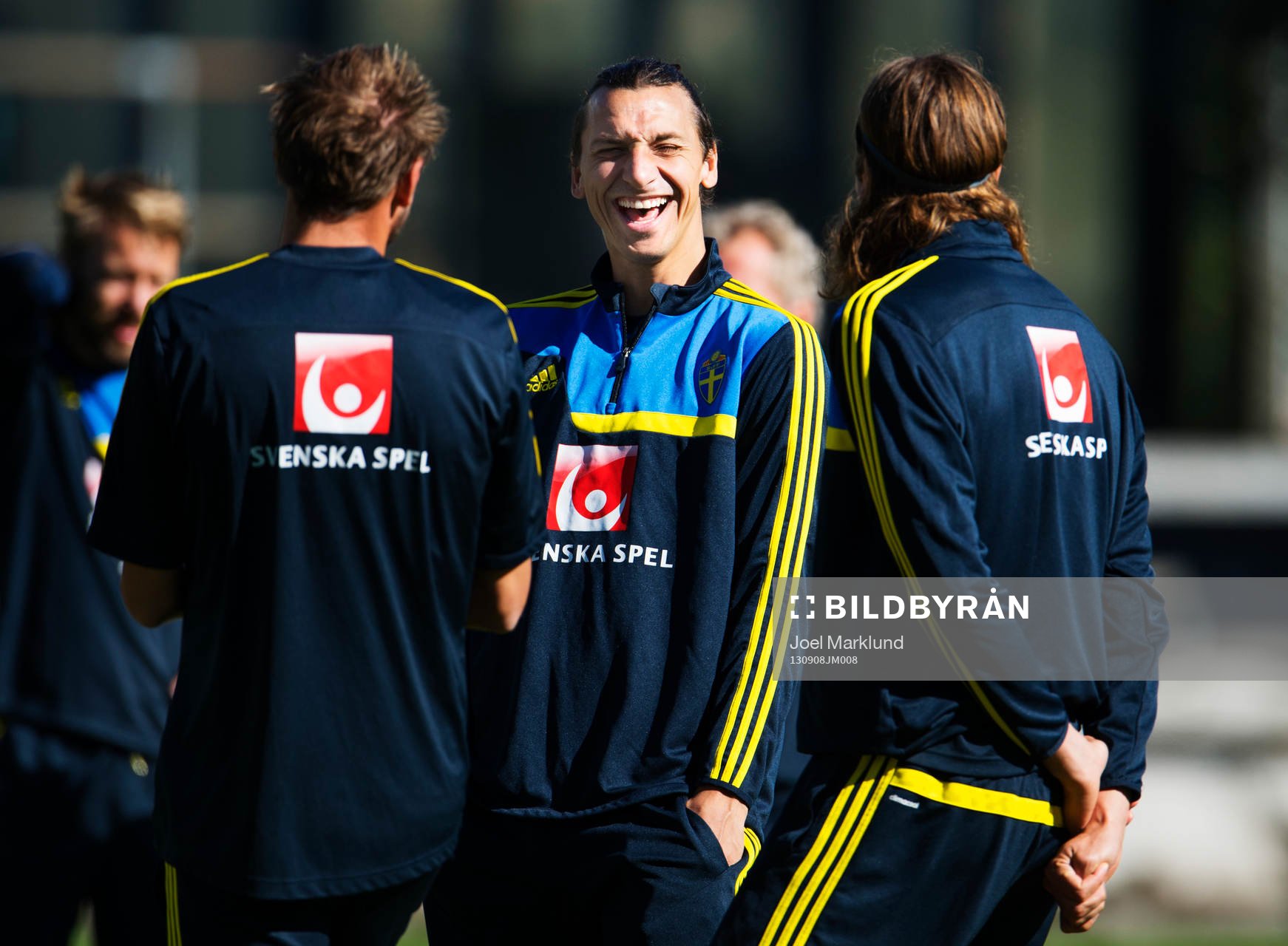 Zlatan Ibrahimovic skrattar