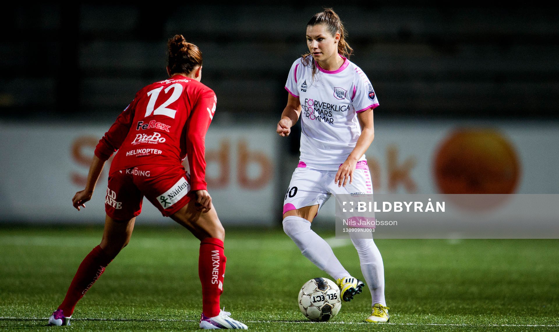 Piteås Emila Appelqvist  och LdB Malmös Ramona Bachmann