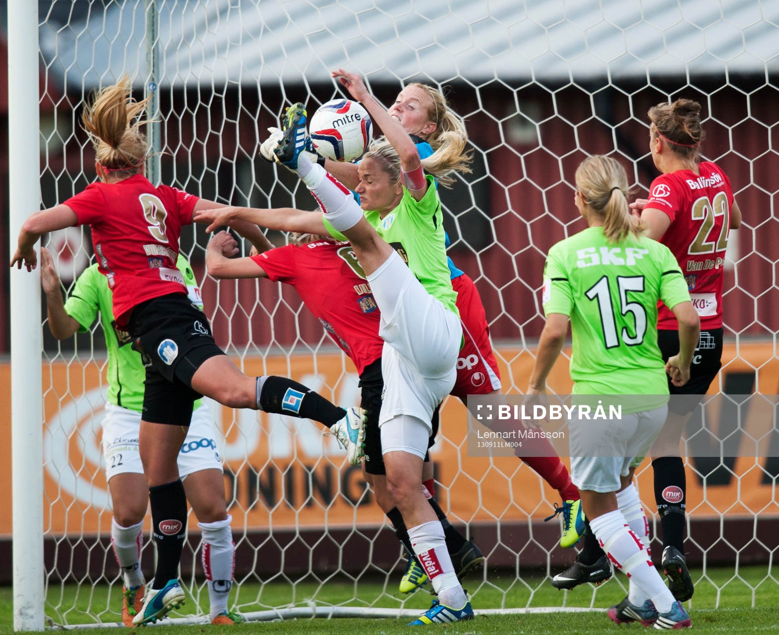 2-0 Lorca van de Putte (22) som väntar ut Margret Lara