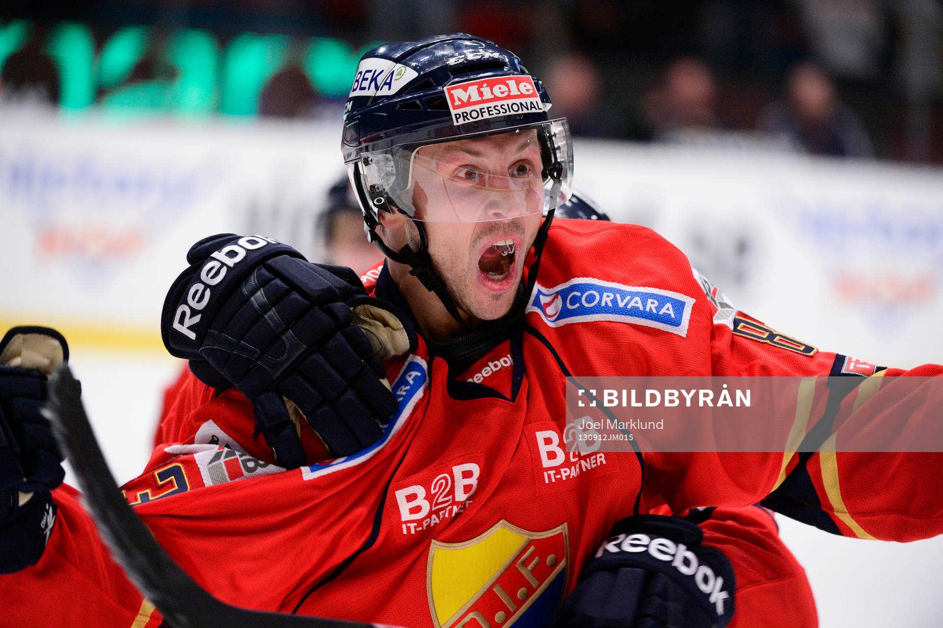 Djurgårdens Dustin Johner jublar