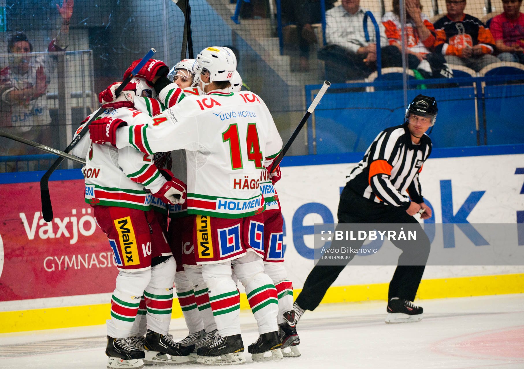 s Samuel Påhlsson gör 1:0 i ishockeymatchen i SHL mellan