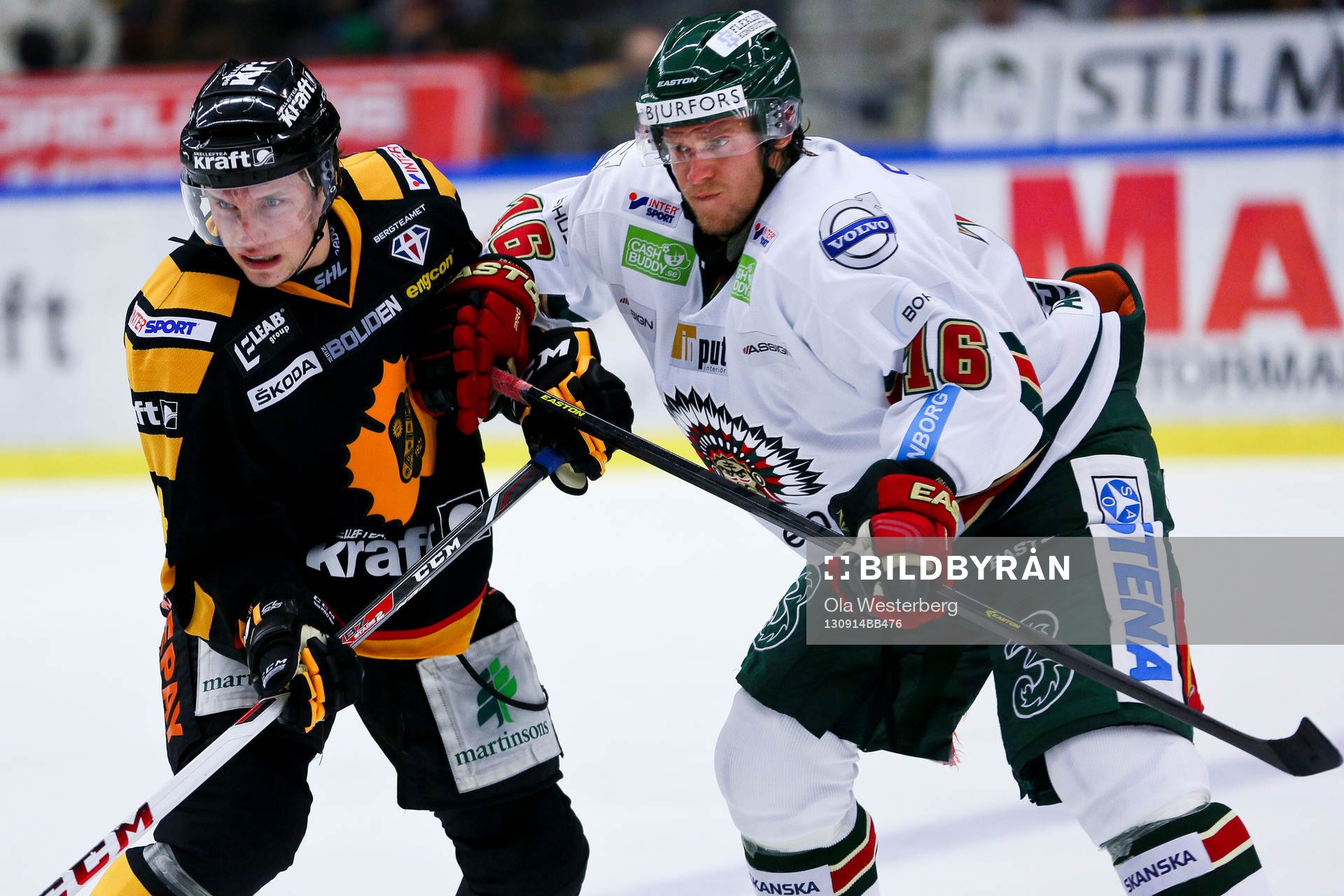Skellefteås Petter Emanuelsson och Frölundas Anton