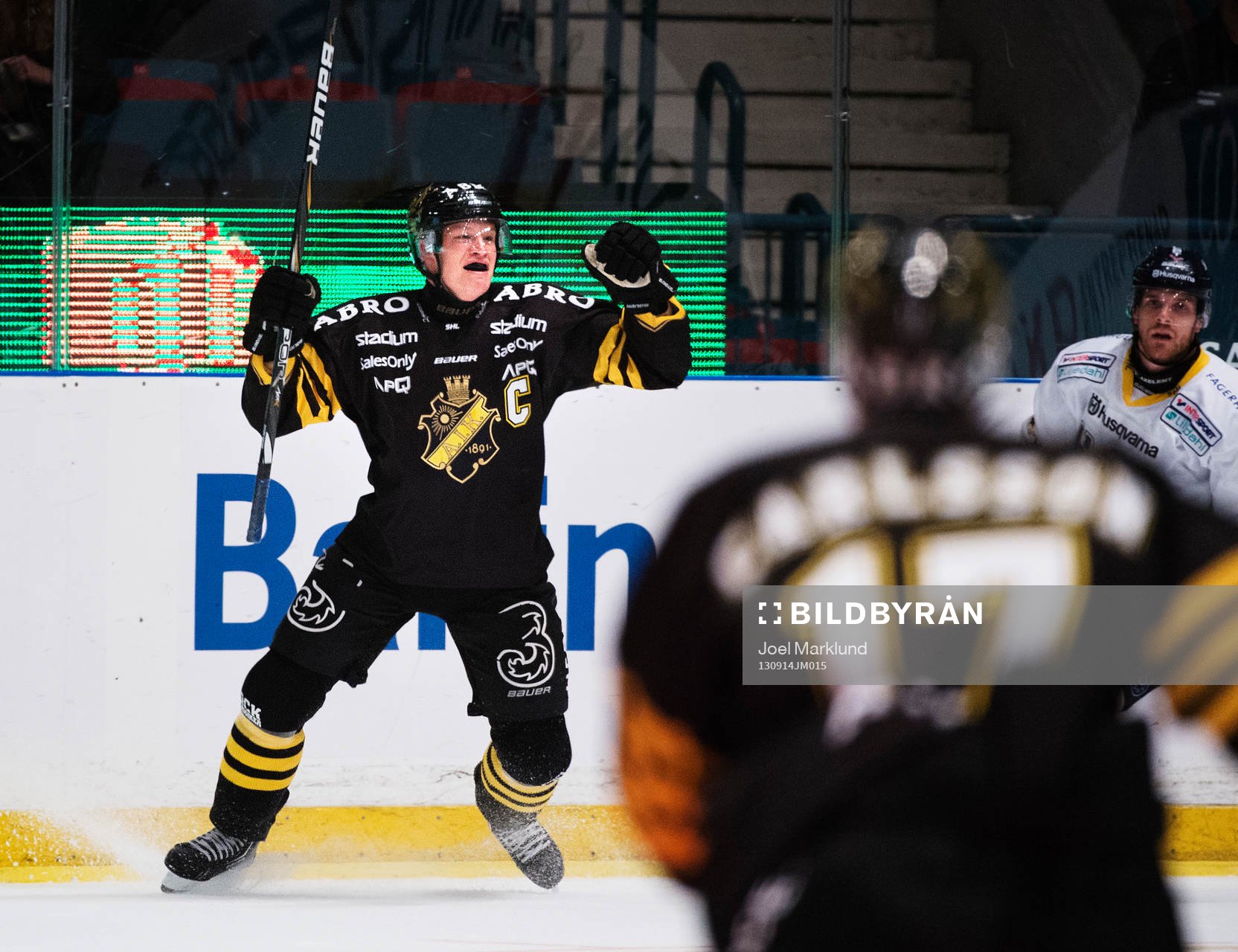 s Patric Blomdahl jublar