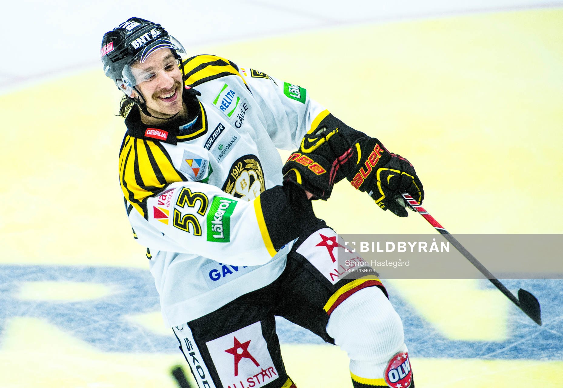 Brynäs Andreas Thuresson jublar