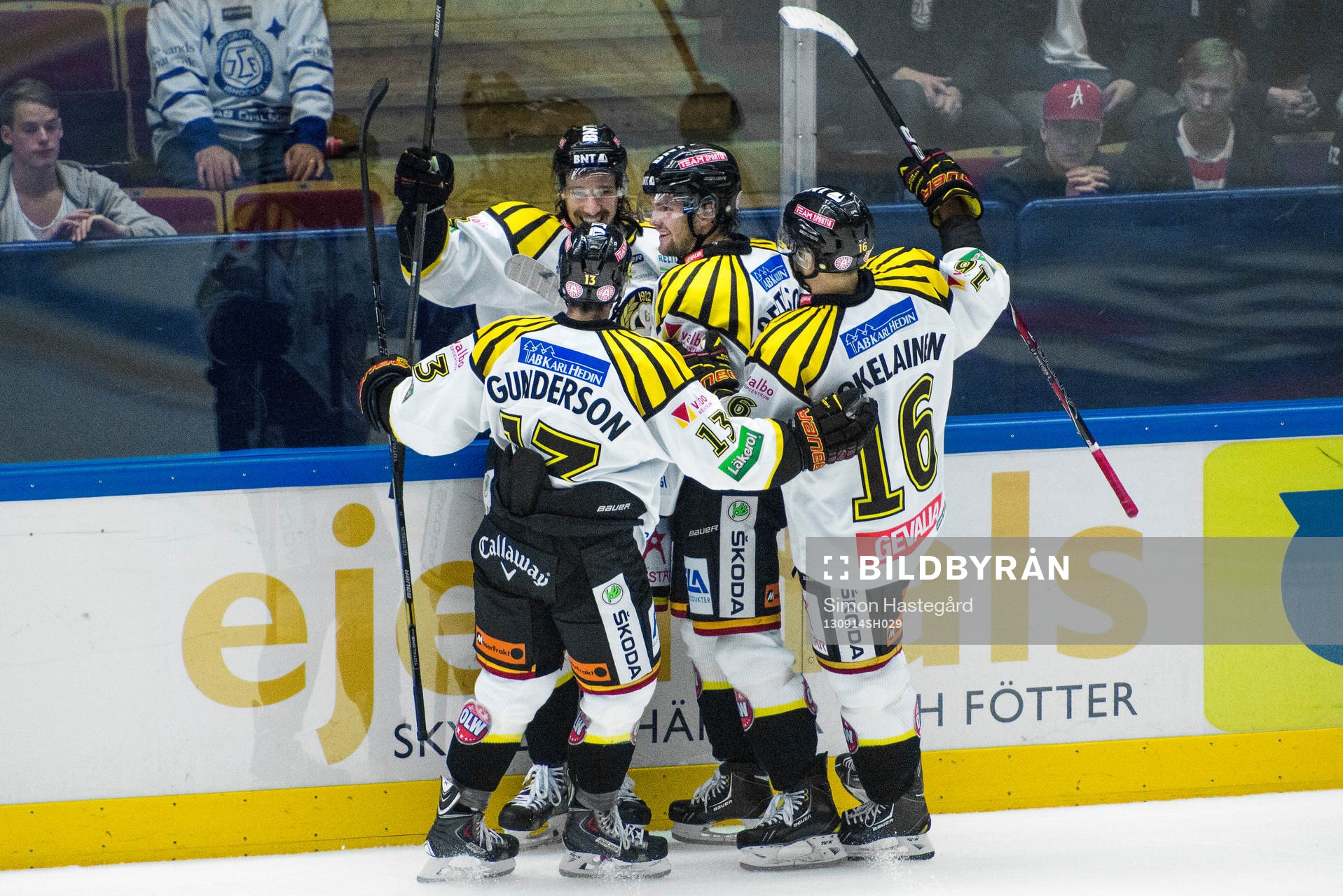 Brynäs-spelarna jublar