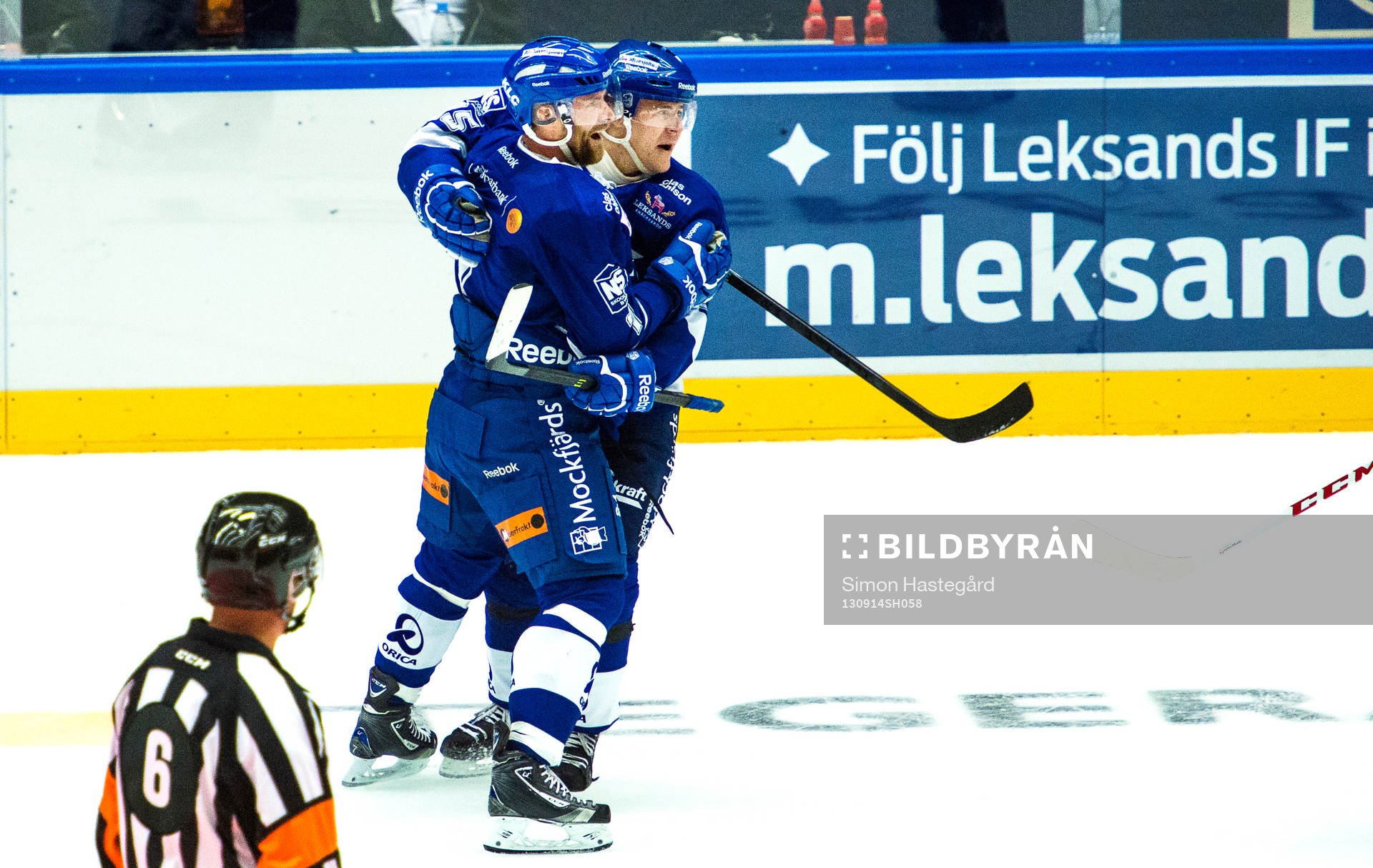 Leksands Johan Svedberg och Mikael Johansson jublar