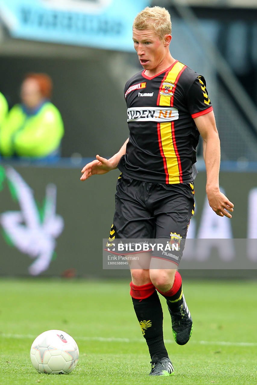  ALKMAAR - AZ - Go Ahead Eagles, Eredivisie, voetbal, seizoen 2013-2014, AFAS Stadion, 15-09-2013, GA Eagles-speler Doke Schmidt