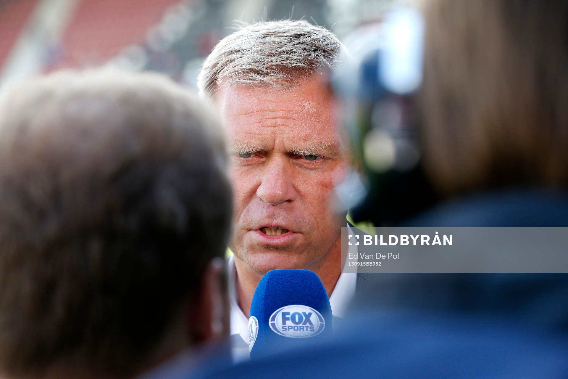  Alkmaar, 15-09-2013, eredivisie, AZ - Go Ahead Eagles, AFAS Stadion, 3-0, GA Eagles-trainer Foeke Booy, FoxSports, Fox Sports.