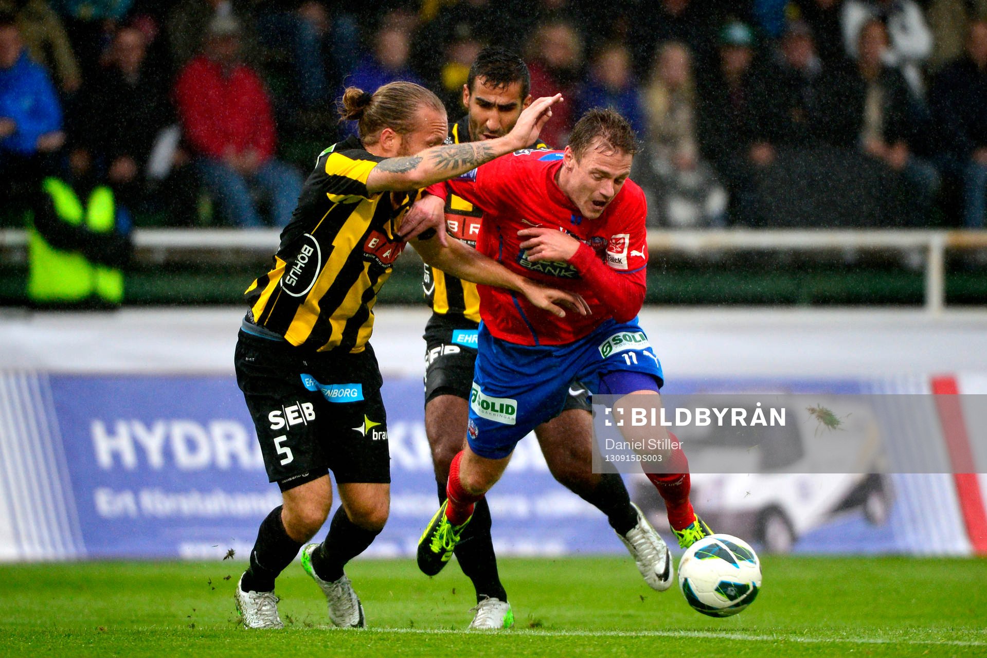 Helsingborgs Arnor Smarason och Häckens Emil Wahlström