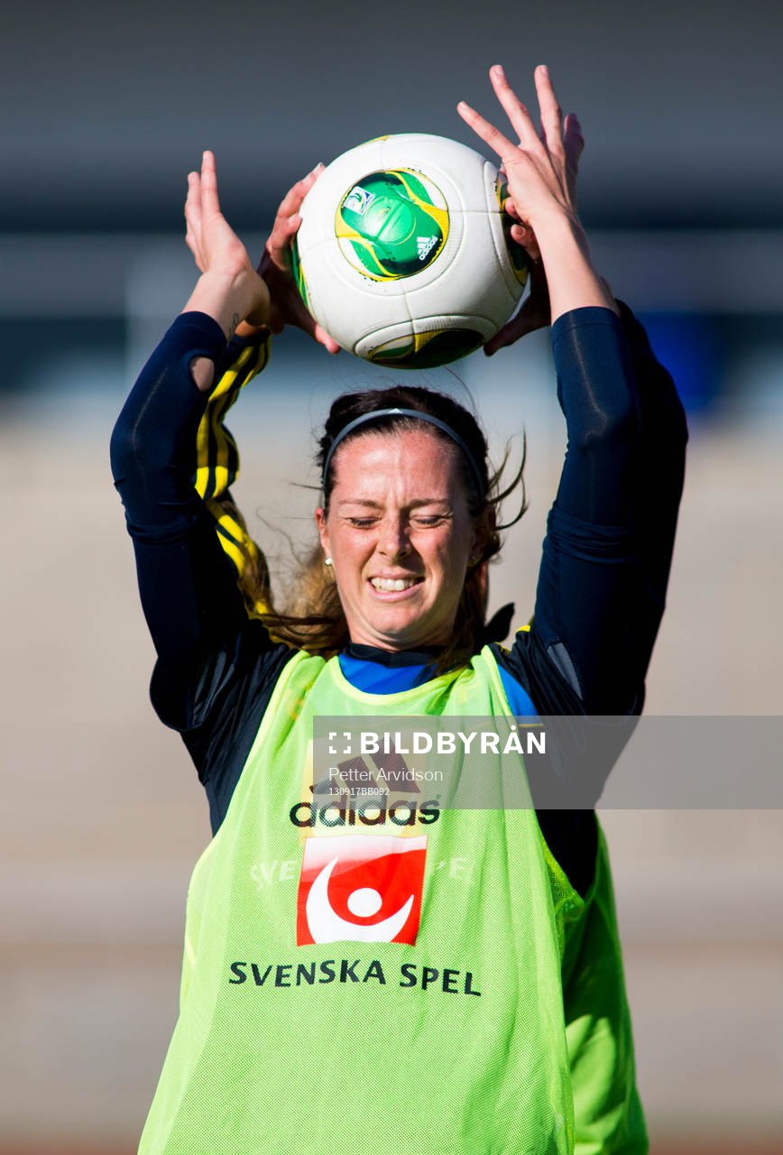 Lotta Schelin