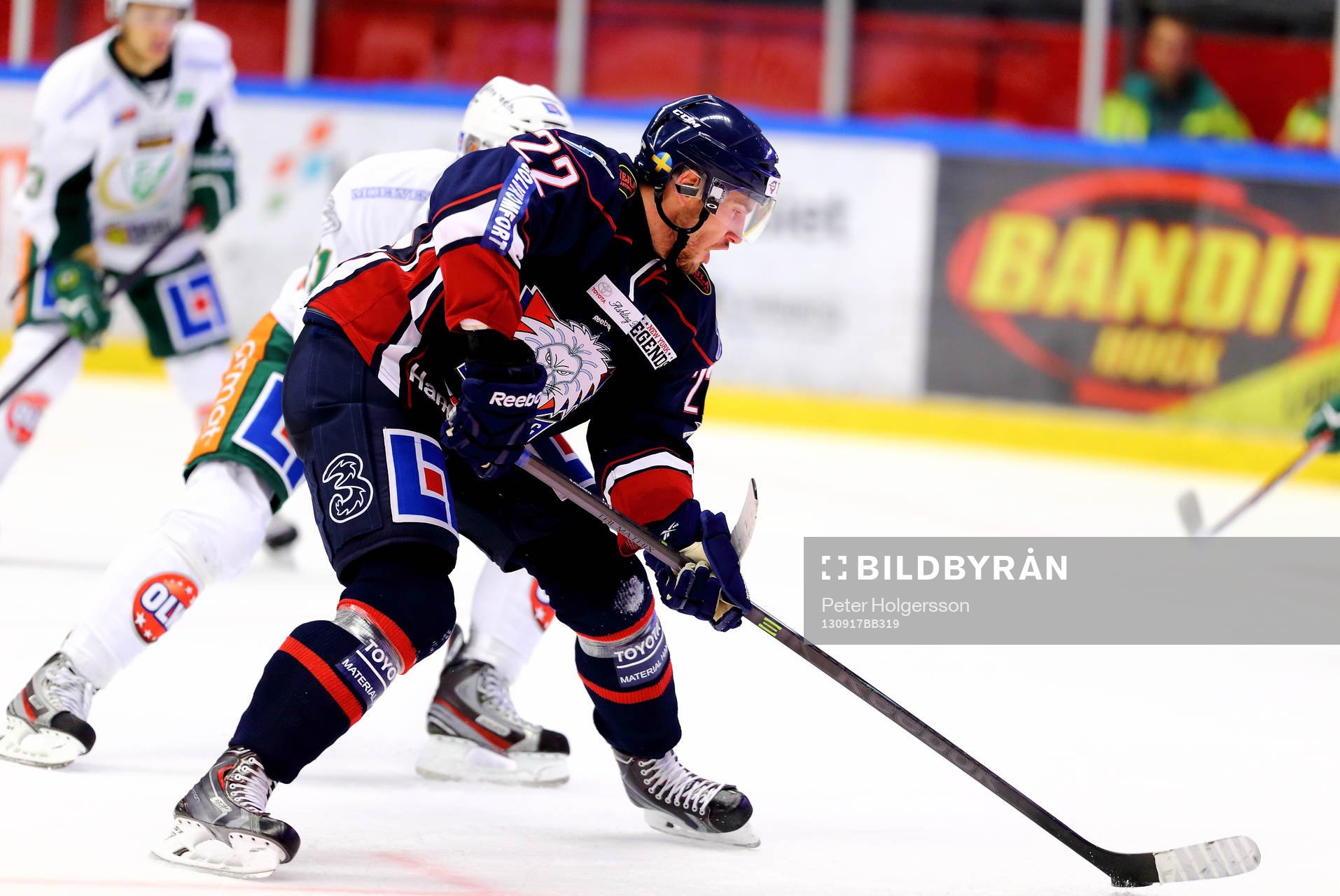 Linköpings Mattias Sjögren i matchen mellan Linköping