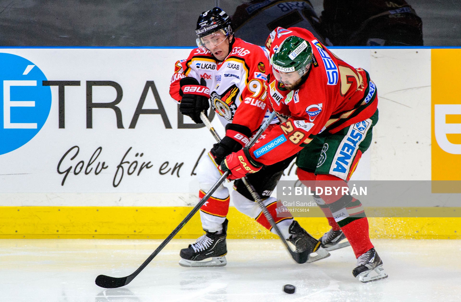 Närkamp mellan Luleås Per Ledin och Frölundas Dick