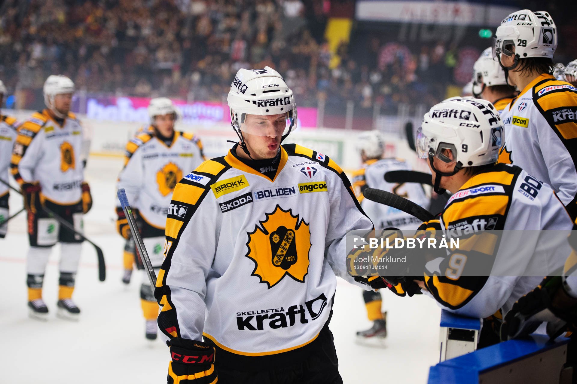 Skellefteås Martin Lundberg jublar