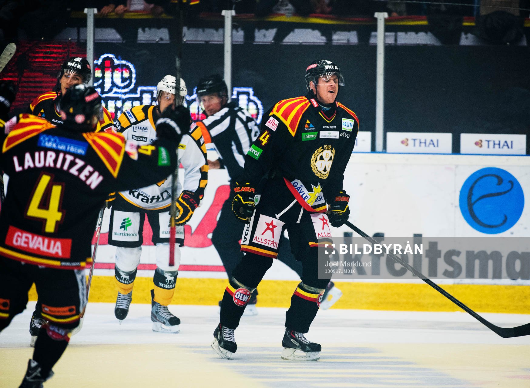 Brynäs Daniel Brodin jublar