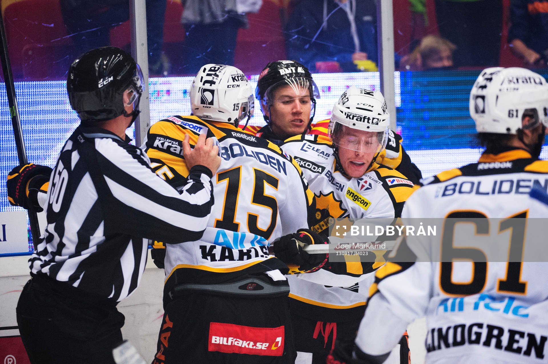 Brynäs Anton Rödin i bråk med skellefteåspelare