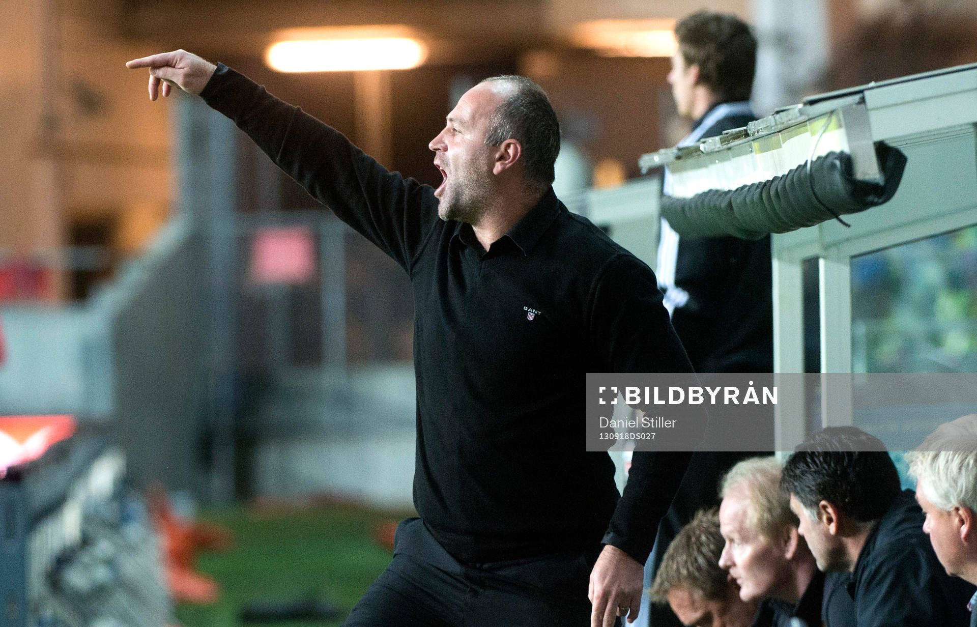 Varbergs tränare Halda Kabil ger order