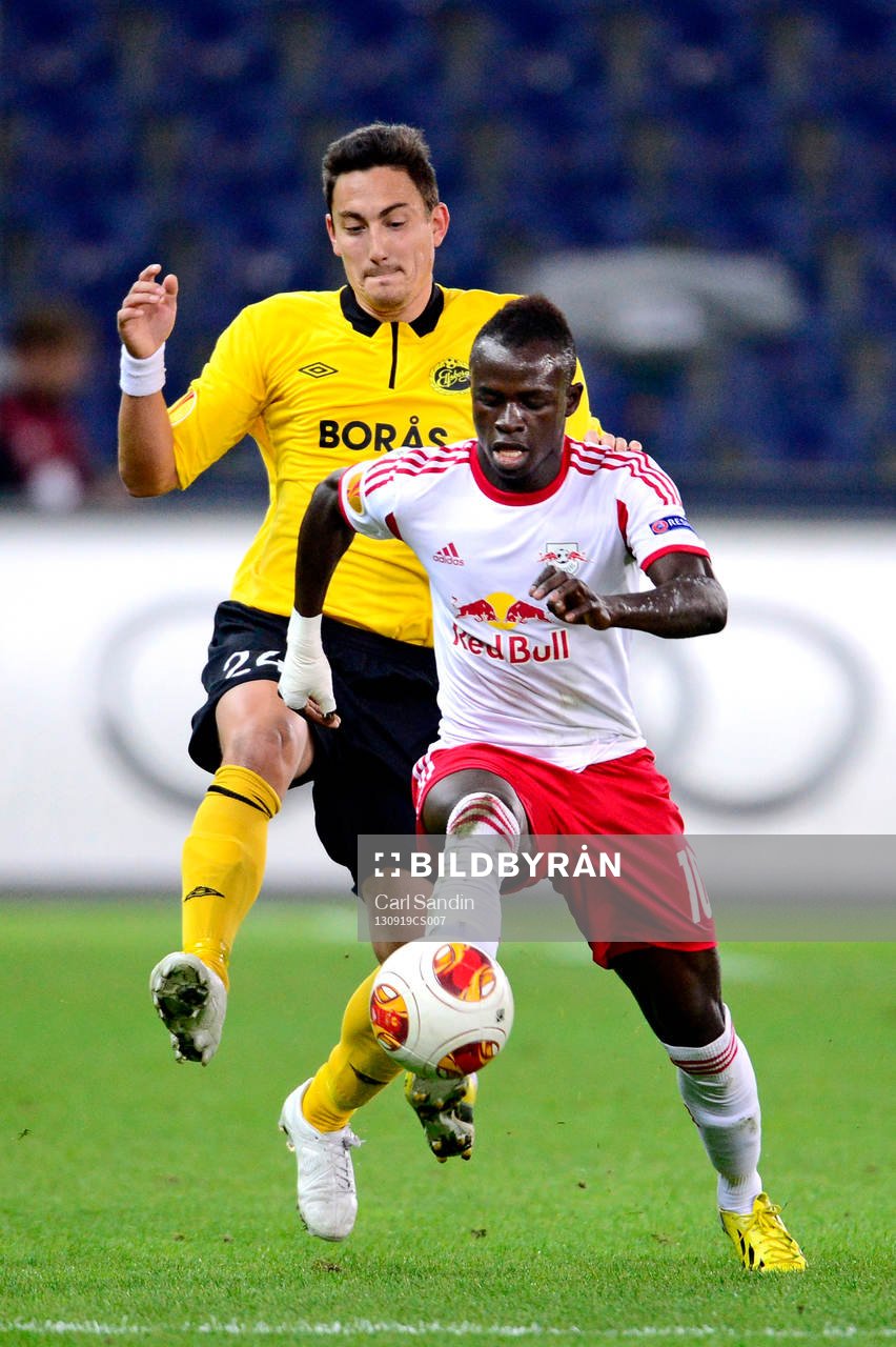 Elfsborgs Stefan Ishizaki Salzburgs Sadio Mané