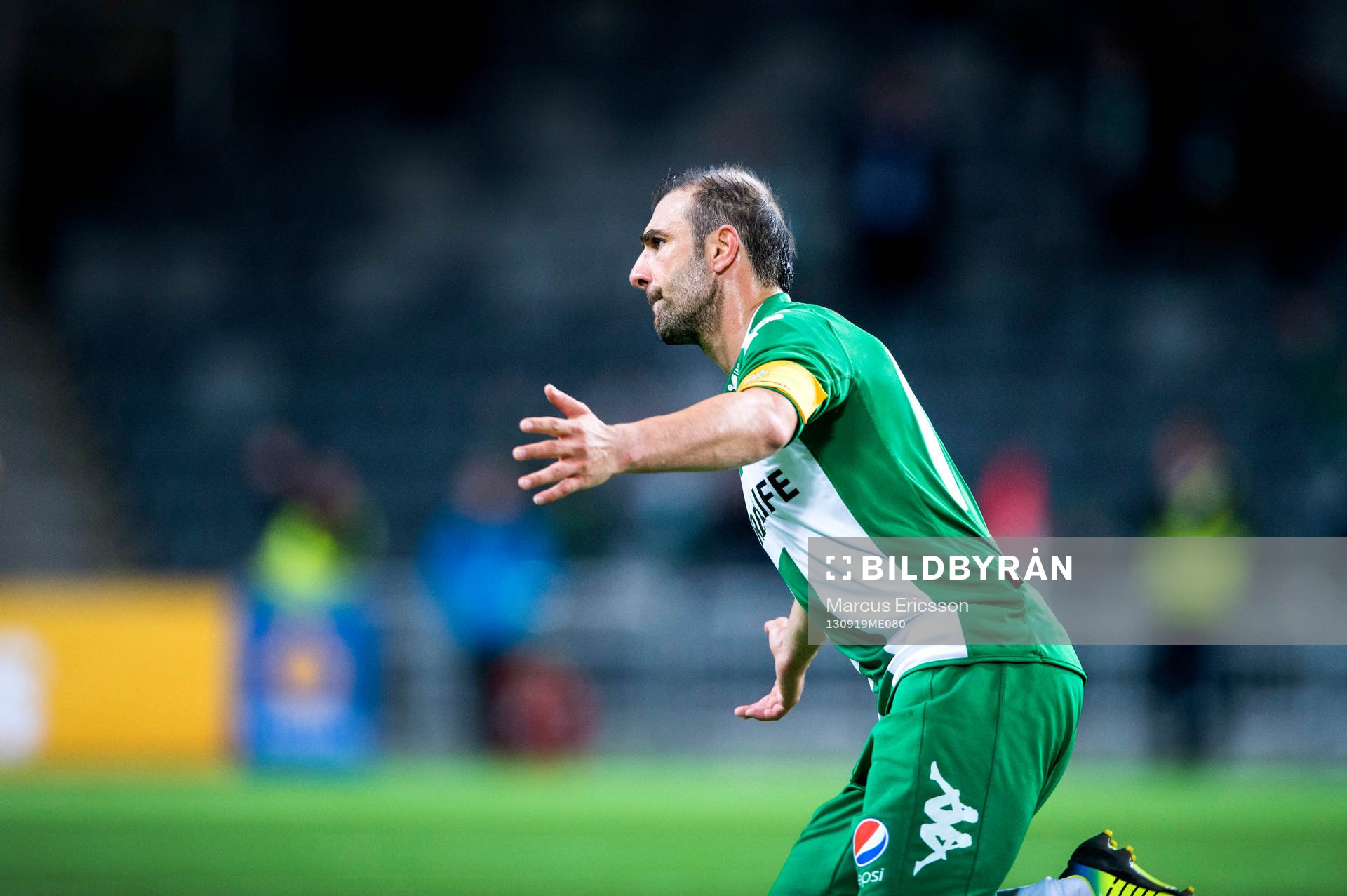 Hammarbys Kennedy Bakircioglu jublar efter 2-1 under fotbollsmatchen i Superettan mellan Hammarby och GAIS den 19 september 2013 i Stockholm.