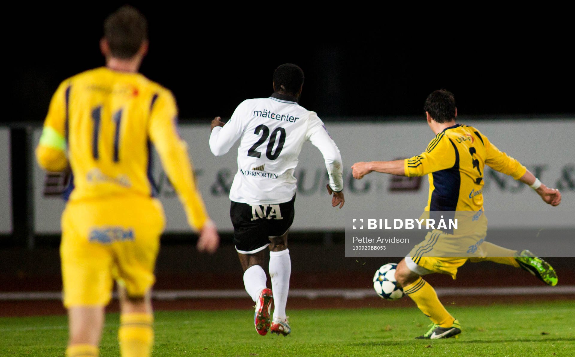 Ängelholms William Robert Warshaw kvitterar till 1-1 i