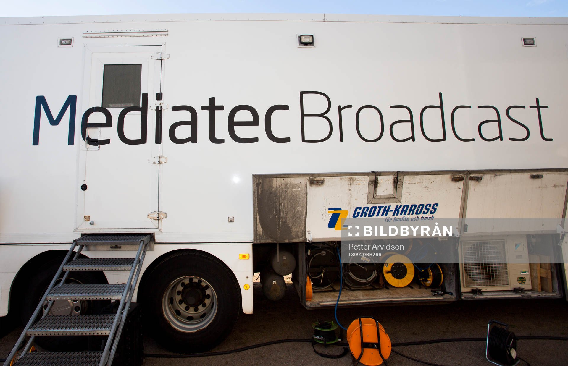 Mediatec buss