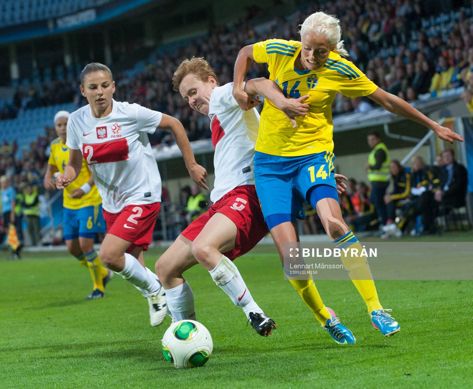 Josefine Öqvist, Sverige, brottas med Marta Stobba, Polen