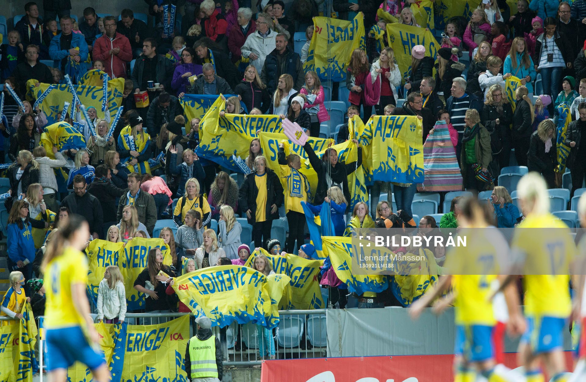 Hyllade av fansen