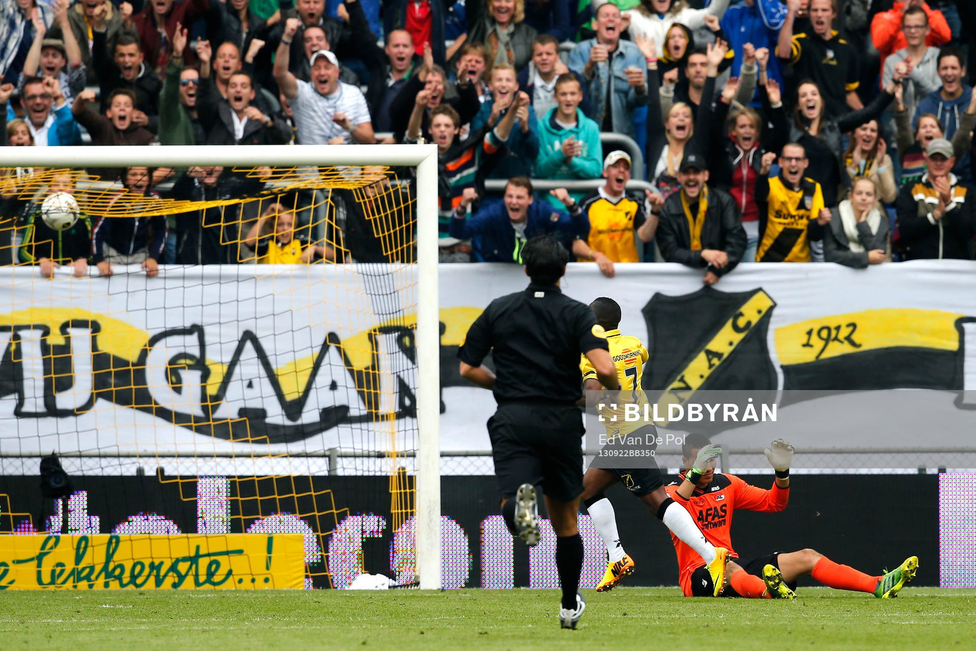 BREDA - 22-09-2013 - NAC - AZ - Rat Verlegh Stadion, 3-0,