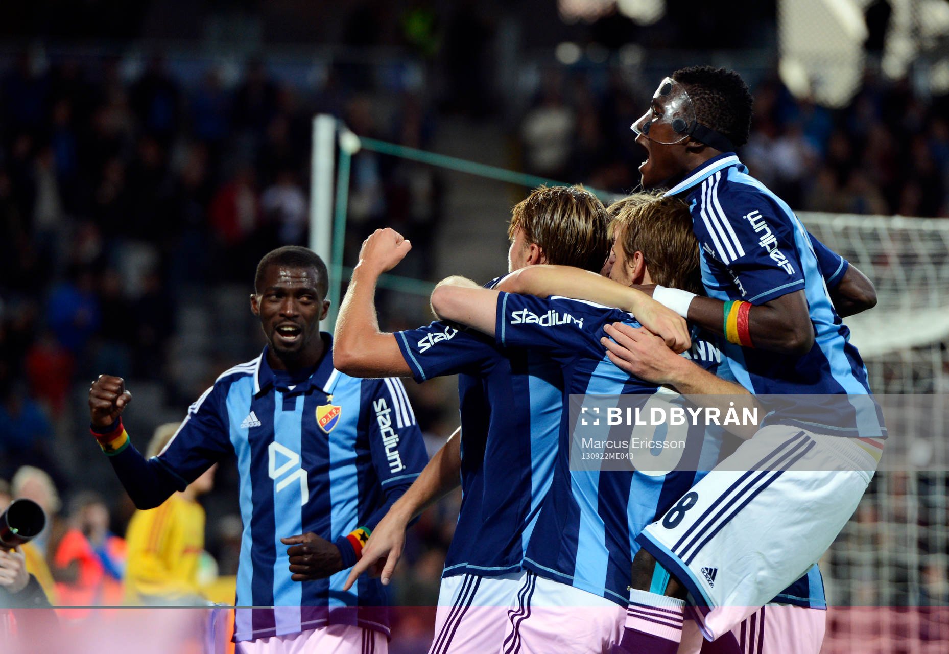 Djurgårdens Peter Nymann Mikkelsen jublar efter sitt 2-0 under fotbollsmatchen mellan Djurgården och Åtvidaberg i Allsvenskan den 22 september 2013 i Stockholm.