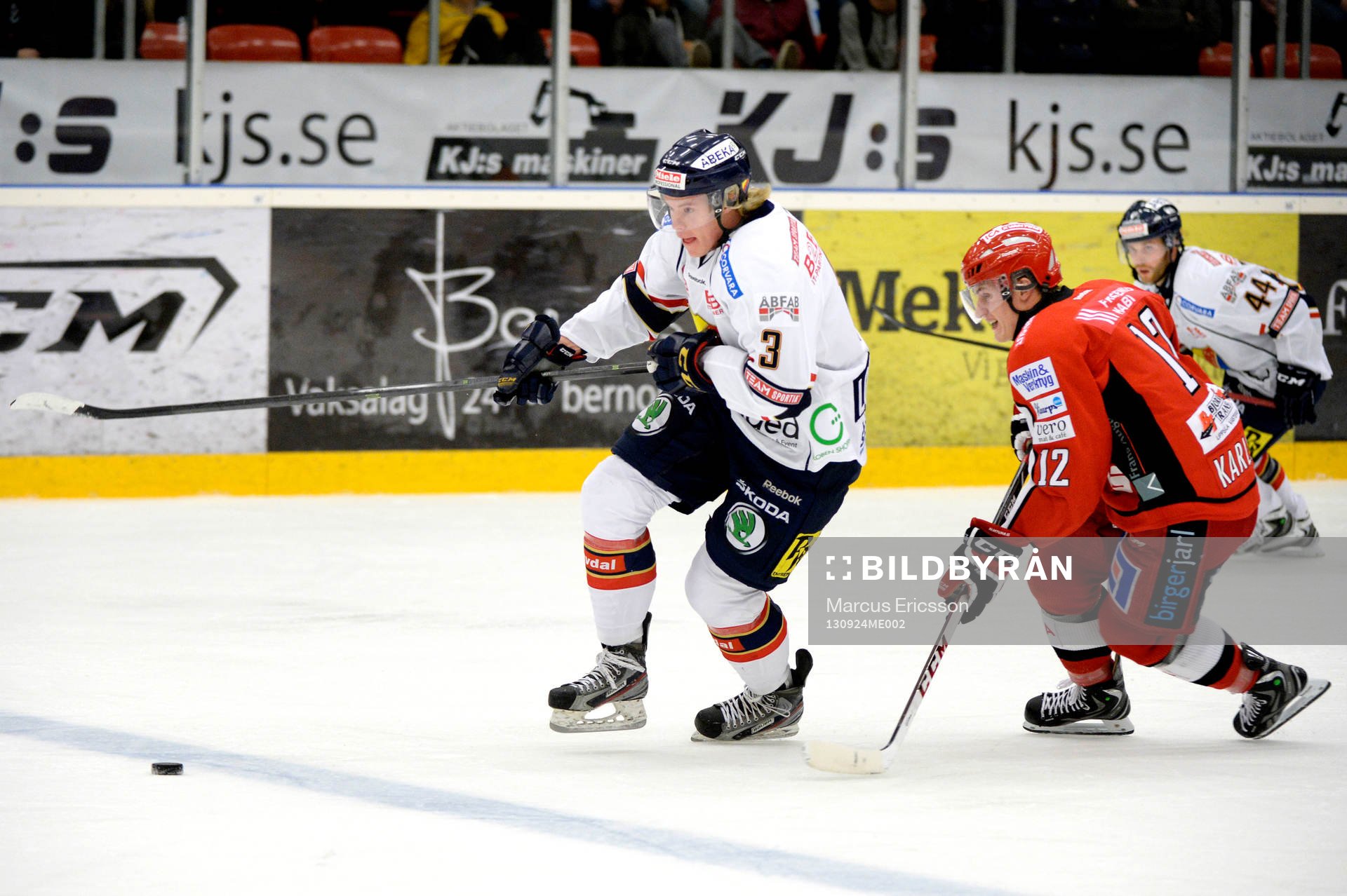 Djurgårdens Samuel Lofquist och Almtunas Martin Karlsson