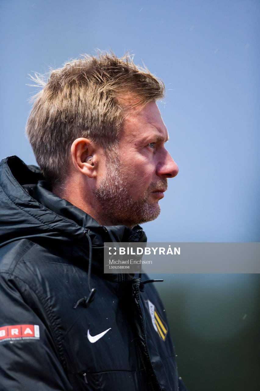 Häckens tränare Peter Gerhardsson