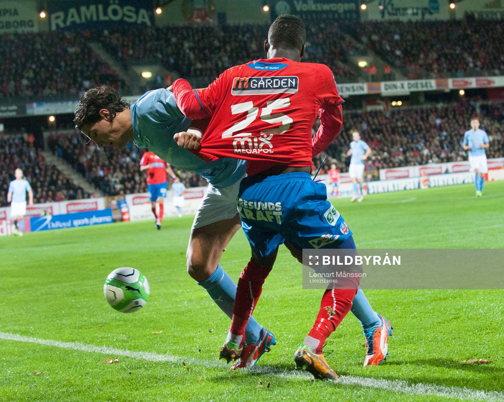 Tröjdragning, Miiko Albornoz, Malmö, mot David Accam,