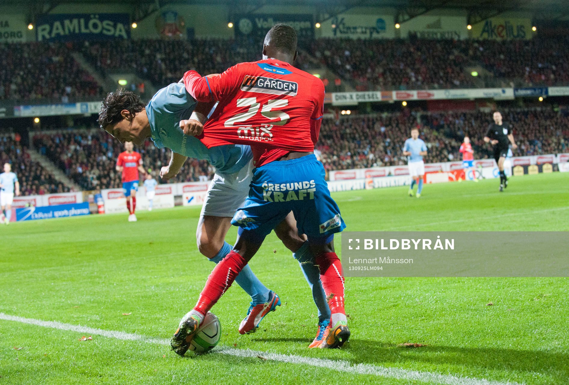 Tröjdragning, Miiko Albornoz, Malmö, mot David Accam,
