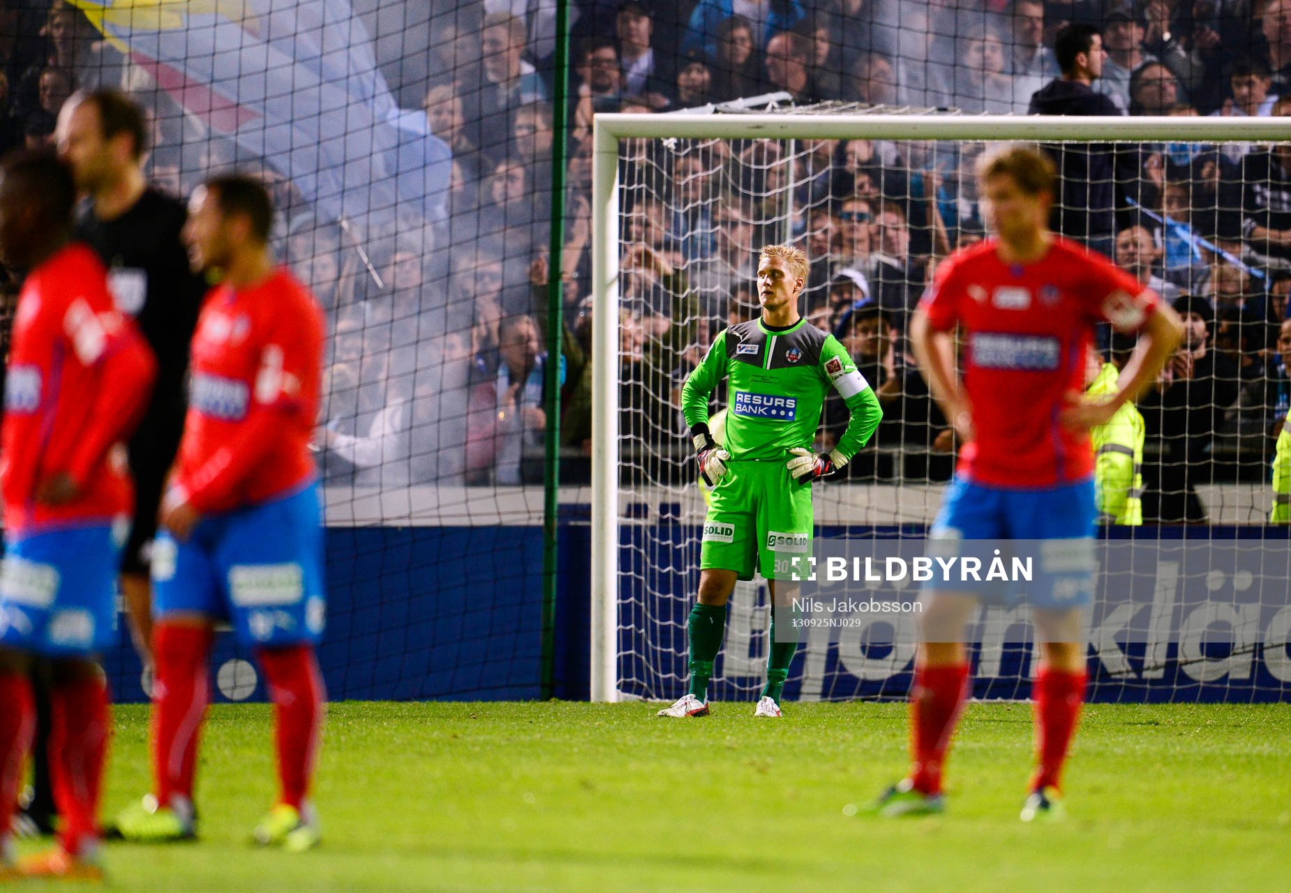 Helsingborgs målvakt Pär Hansson deppar