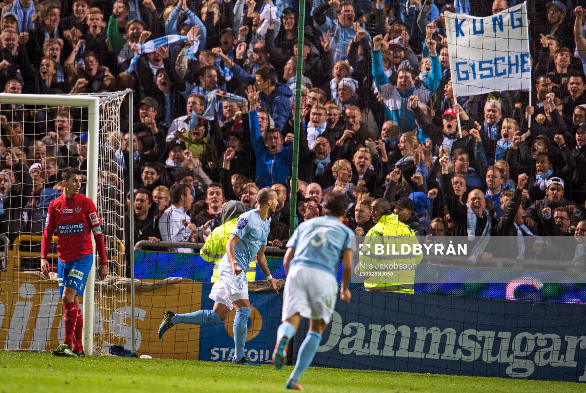 Malmös Guillermo Molins gör 0-2 och hyllas direkt med en